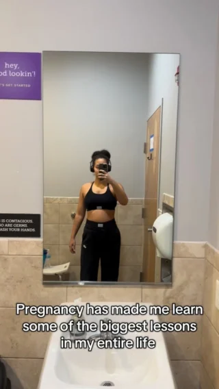 Instagram post from iamcarolantoinette. This post is in position 2.